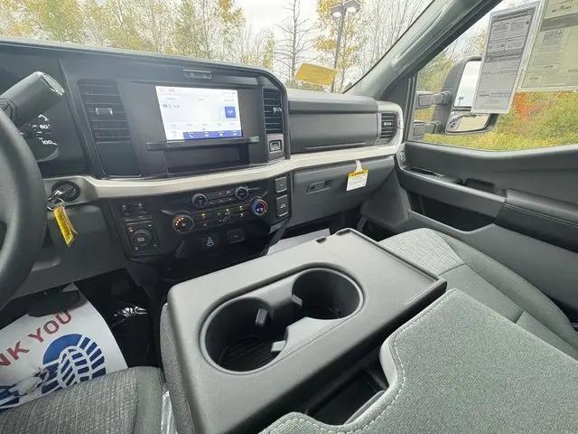 2026 Ford F-350 XLT