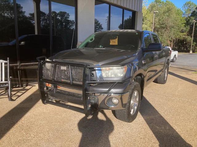 2012 Toyota Tundra Grade 5.7L V8 2012 Toyota Tundra Grade 5.7L V8