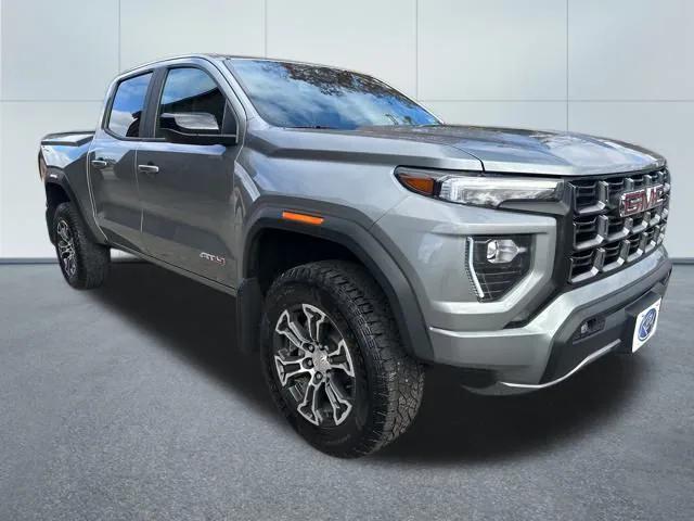 2023 GMC Canyon 4WD Crew Cab Short Box AT4