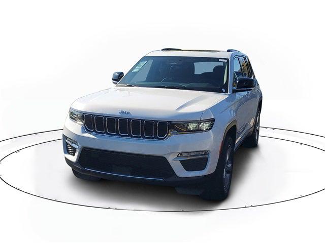 2022 Jeep Grand Cherokee Limited 4x4 2022 Jeep Grand Cherokee Limited 4x4