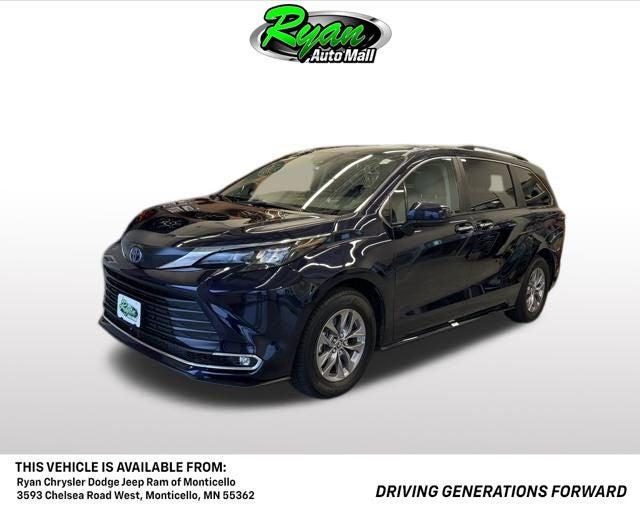 2024 Toyota Sienna XLE 2024 Toyota Sienna XLE