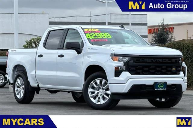 2025 Chevrolet Silverado 1500 4WD Crew Cab Short Bed Custom 2025 Chevrolet Silverado 1500 4WD Crew Cab Short Bed Custom