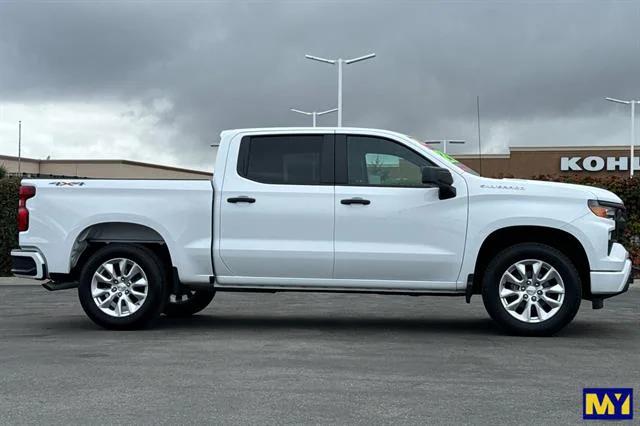 2025 Chevrolet Silverado 1500 4WD Crew Cab Short Bed Custom 2025 Chevrolet Silverado 1500 4WD Crew Cab Short Bed Custom