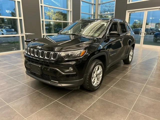 2025 Jeep Compass Latitude 4x4 2025 Jeep Compass Latitude 4x4