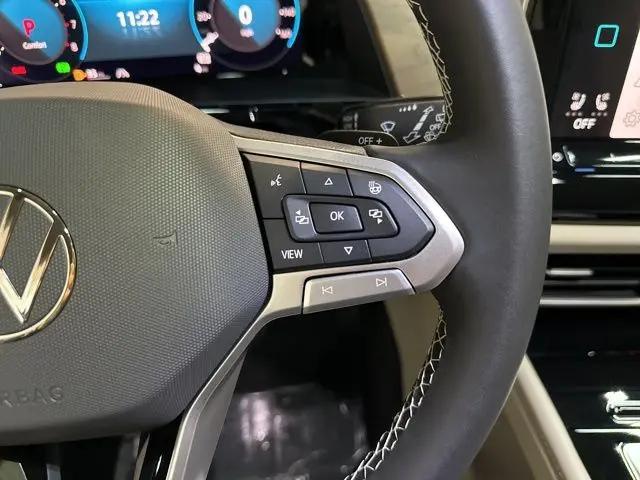 2026 Volkswagen Atlas SE with Technology