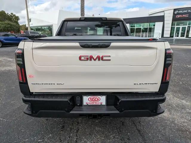 2026 GMC Sierra Standard Range Elevation