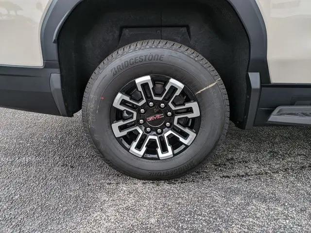 2026 GMC Sierra Standard Range Elevation