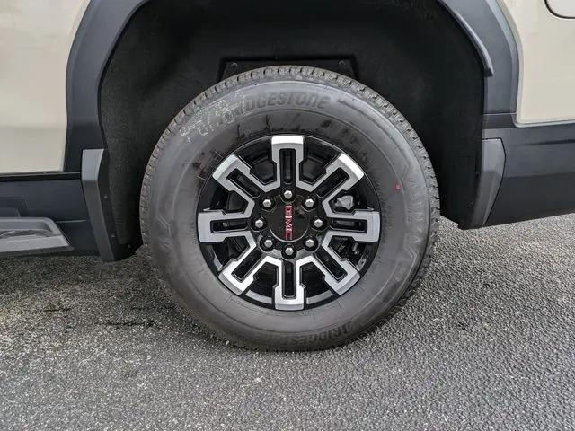 2026 GMC Sierra Standard Range Elevation