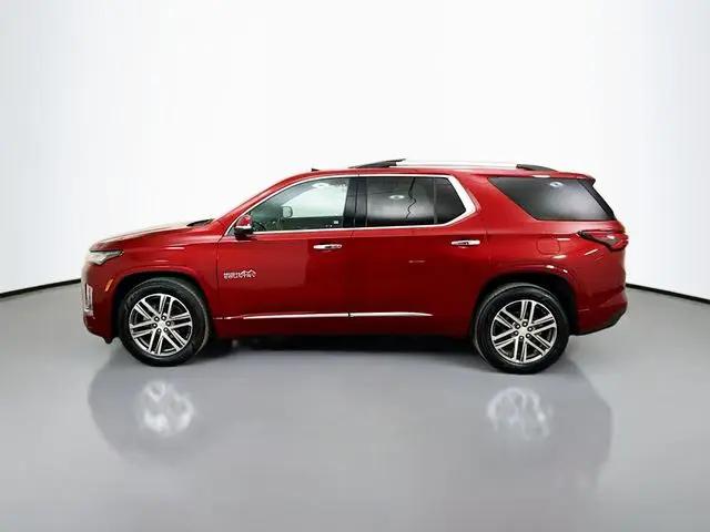 2023 Chevrolet Traverse AWD High Country