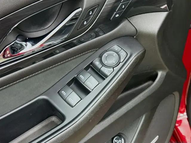 2023 Chevrolet Traverse AWD High Country