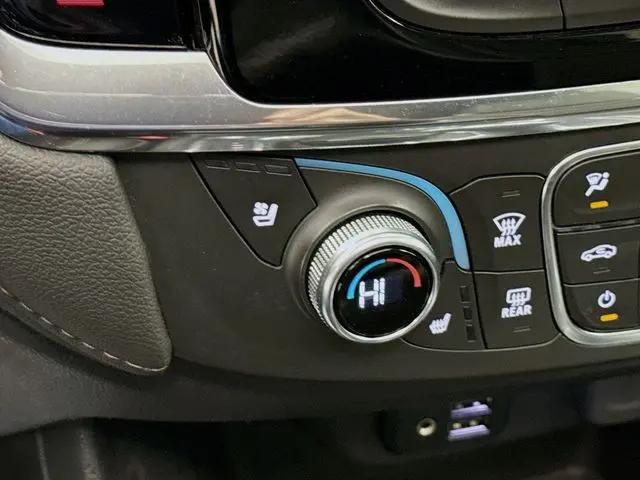 2023 Chevrolet Traverse AWD High Country