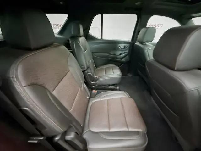 2023 Chevrolet Traverse AWD High Country