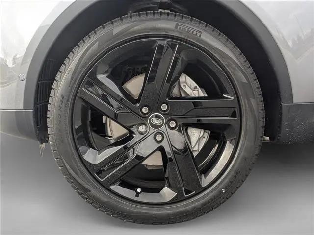2025 Land Rover Discovery P300 S