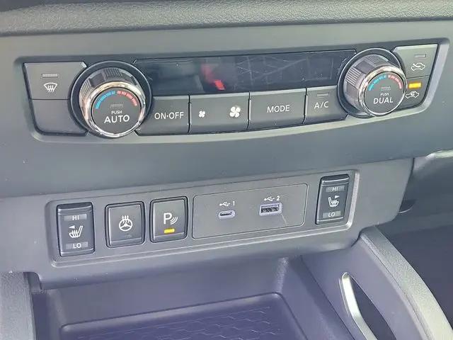 2026 Nissan Frontier Crew Cab SV 4x4
