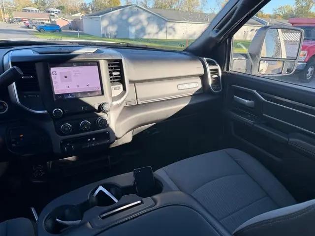 2024 Ram 3500 Big Horn Crew Cab 4x4 8' Box