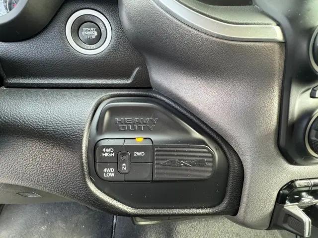 2024 Ram 3500 Big Horn Crew Cab 4x4 8' Box