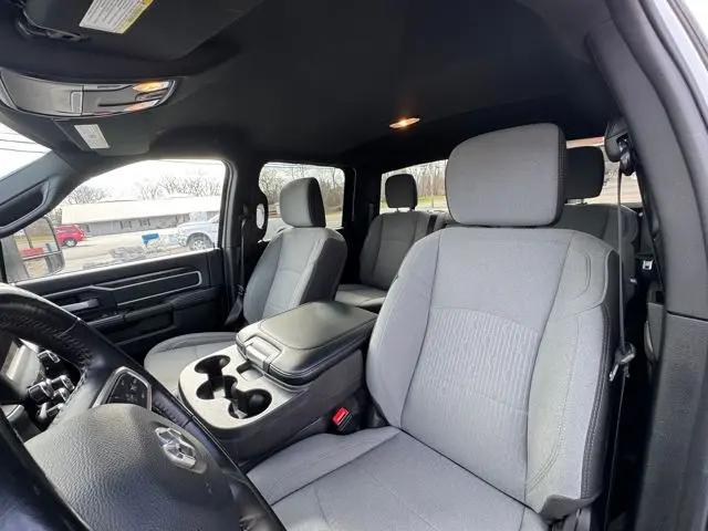 2024 Ram 3500 Big Horn Crew Cab 4x4 8' Box