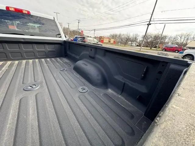 2024 Ram 3500 Big Horn Crew Cab 4x4 8' Box