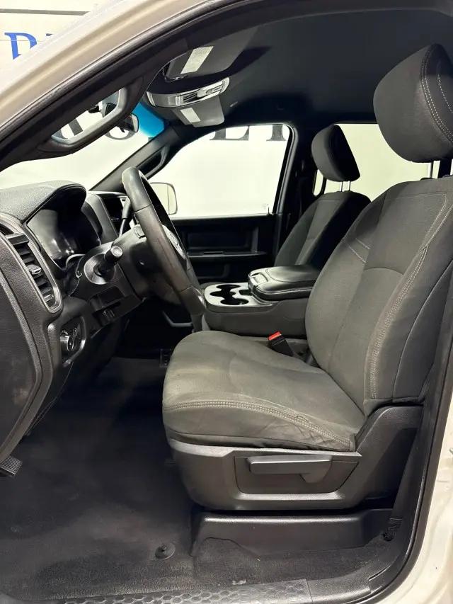 2021 Ram 3500 Tradesman Crew Cab 4x4 8' Box
