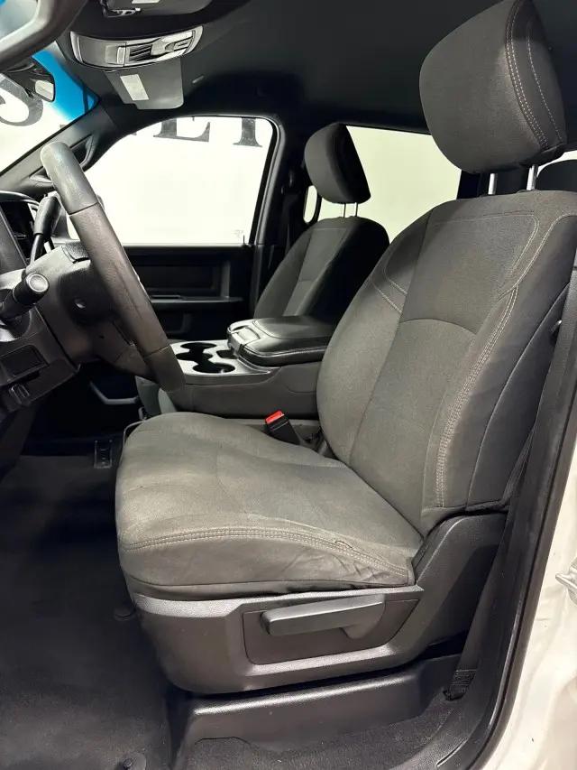 2021 Ram 3500 Tradesman Crew Cab 4x4 8' Box