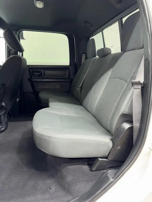 2021 Ram 3500 Tradesman Crew Cab 4x4 8' Box