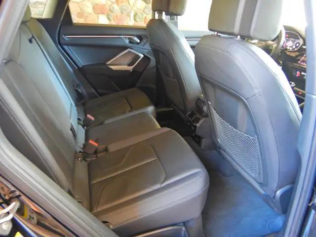 2025 Audi Q3 Premium 45 TFSI S line quattro Tiptronic
