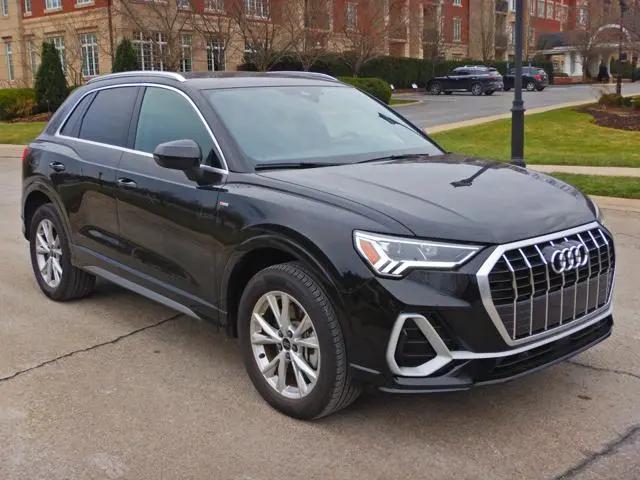 2025 Audi Q3 Premium 45 TFSI S line quattro Tiptronic