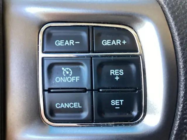 2024 Ram 1500 Classic SLT Quad Cab 4x4 6'4" Box