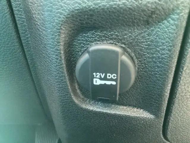 2024 Ram 1500 Classic SLT Quad Cab 4x4 6'4" Box