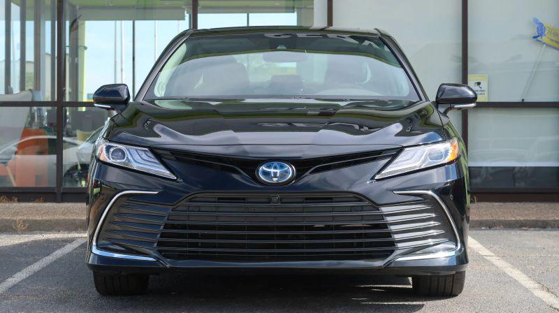 2023 Toyota Camry XLE Hybrid