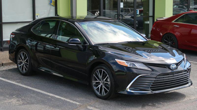 2023 Toyota Camry XLE Hybrid