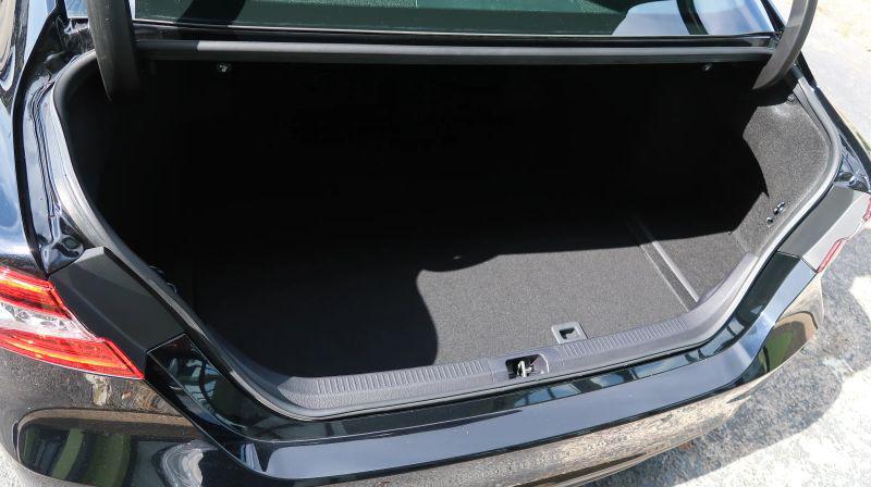 2023 Toyota Camry XLE Hybrid