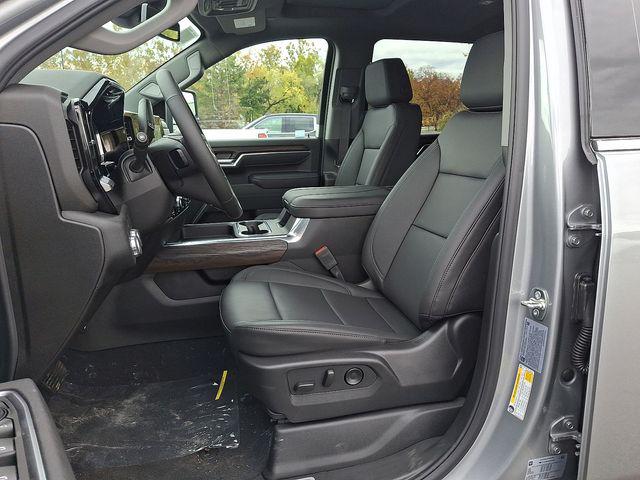 2026 GMC Sierra 2500HD SLT