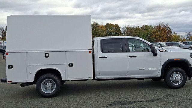 2025 GMC Sierra 3500HD Pro