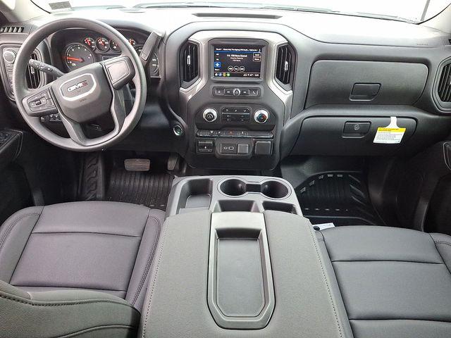 2025 GMC Sierra 3500HD Pro