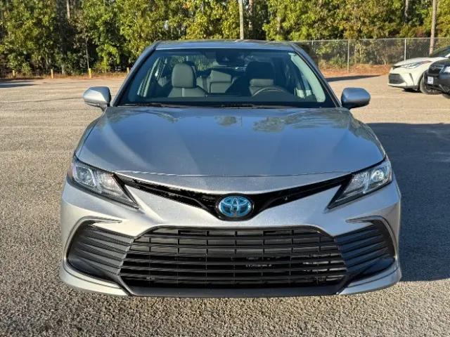 2022 Toyota Camry LE Hybrid