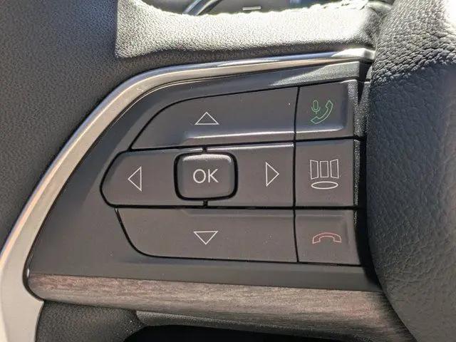 2025 Jeep Grand Cherokee L Limited 4x2