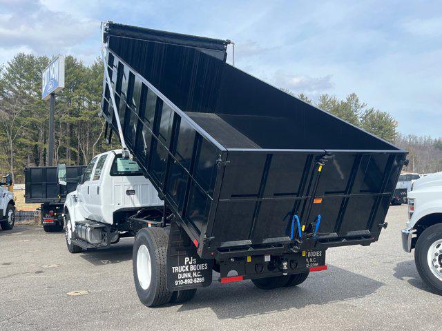 2026 Ford F-650 Base