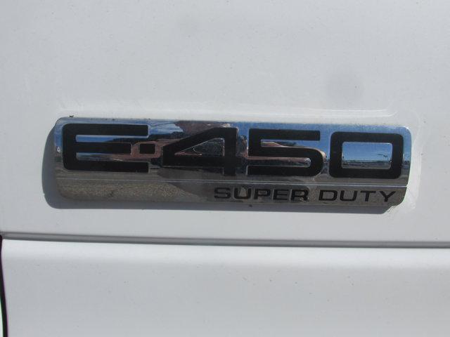 2019 Ford E-450 Cutaway E-450 DRW WB