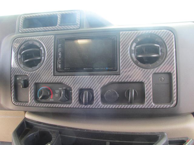 2019 Ford E-450 Cutaway E-450 DRW WB