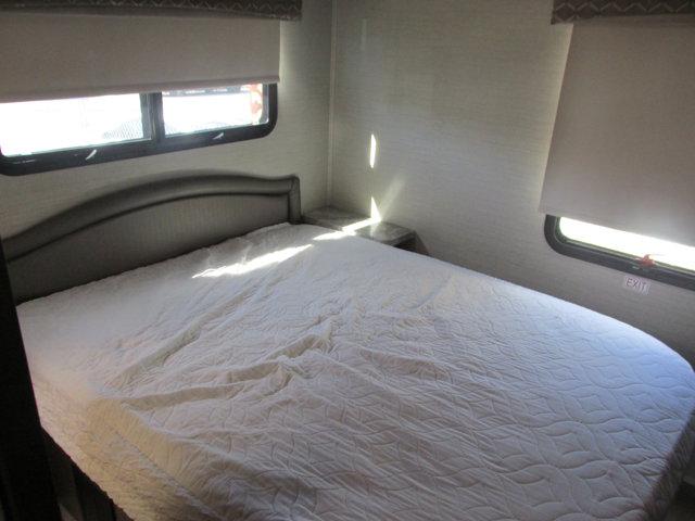 2019 Ford E-450 Cutaway E-450 DRW WB
