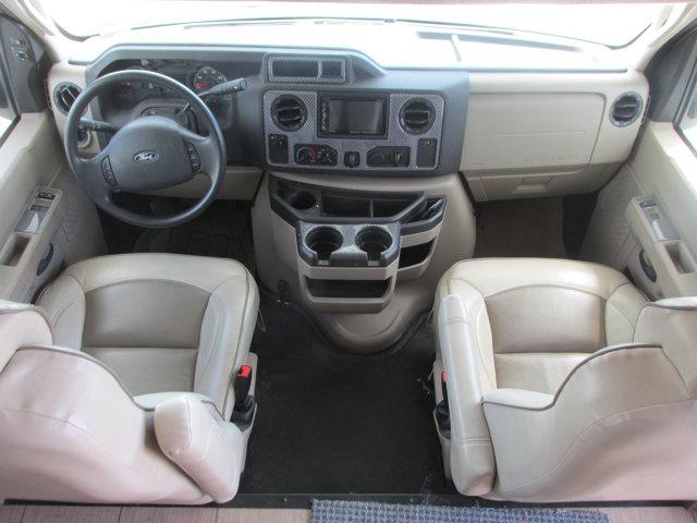 2019 Ford E-450 Cutaway E-450 DRW WB