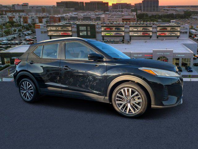 2021 Nissan Kicks SV Xtronic CVT