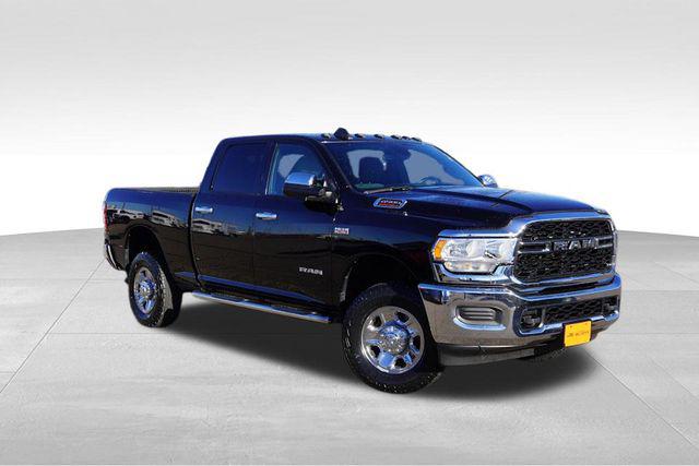 2022 RAM 2500 Tradesman Crew Cab 4x4 64 Box 2022 RAM 2500 Tradesman Crew Cab 4x4 64 Box