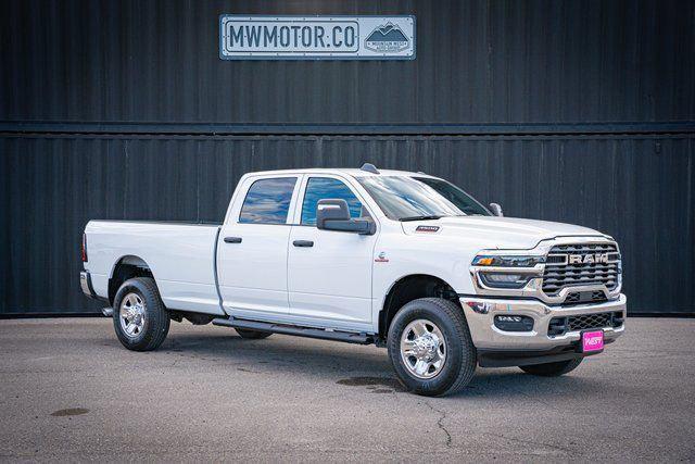 2026 RAM Ram 3500 RAM 3500 TRADESMAN CREW CAB 4X4 8 BOX