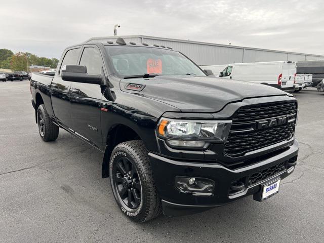 2022 RAM 2500 Big Horn Crew Cab 4x4 64 Box 2022 RAM 2500 Big Horn Crew Cab 4x4 64 Box