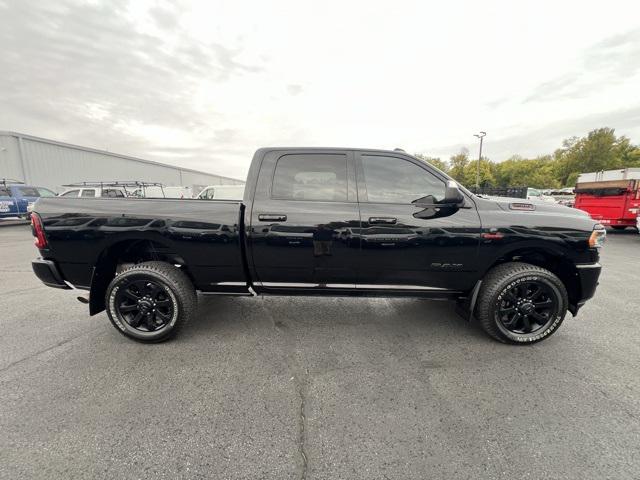 2022 RAM 2500 Big Horn Crew Cab 4x4 64 Box 2022 RAM 2500 Big Horn Crew Cab 4x4 64 Box