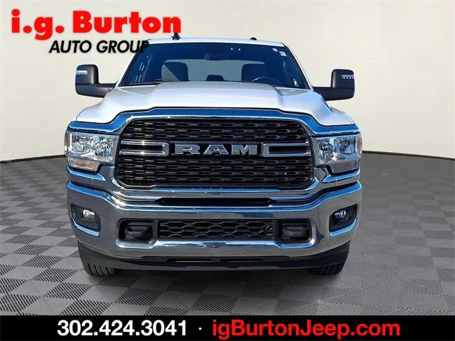 2023 RAM 2500 Big Horn Crew Cab 4x4 64 Box 2023 RAM 2500 Big Horn Crew Cab 4x4 64 Box