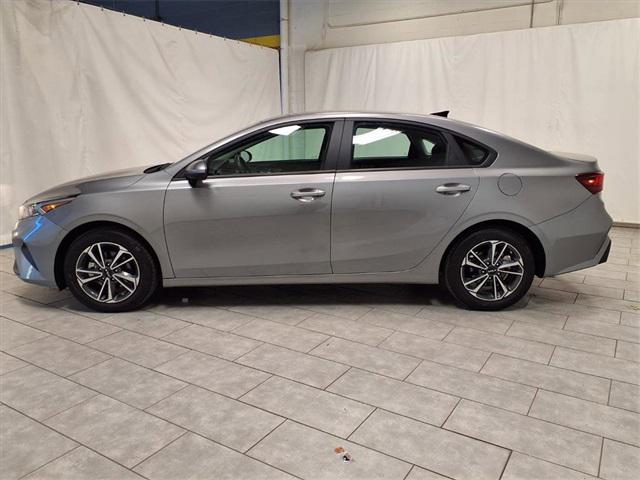 2024 Kia Forte LXS 2024 Kia Forte LXS