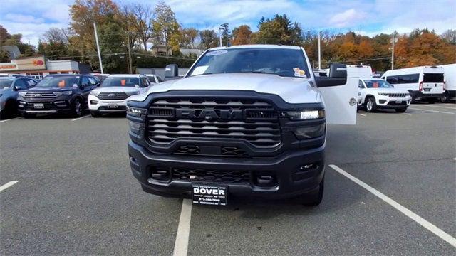 2025 RAM 3500 Tradesman Regular Cab 4x2 8 Box